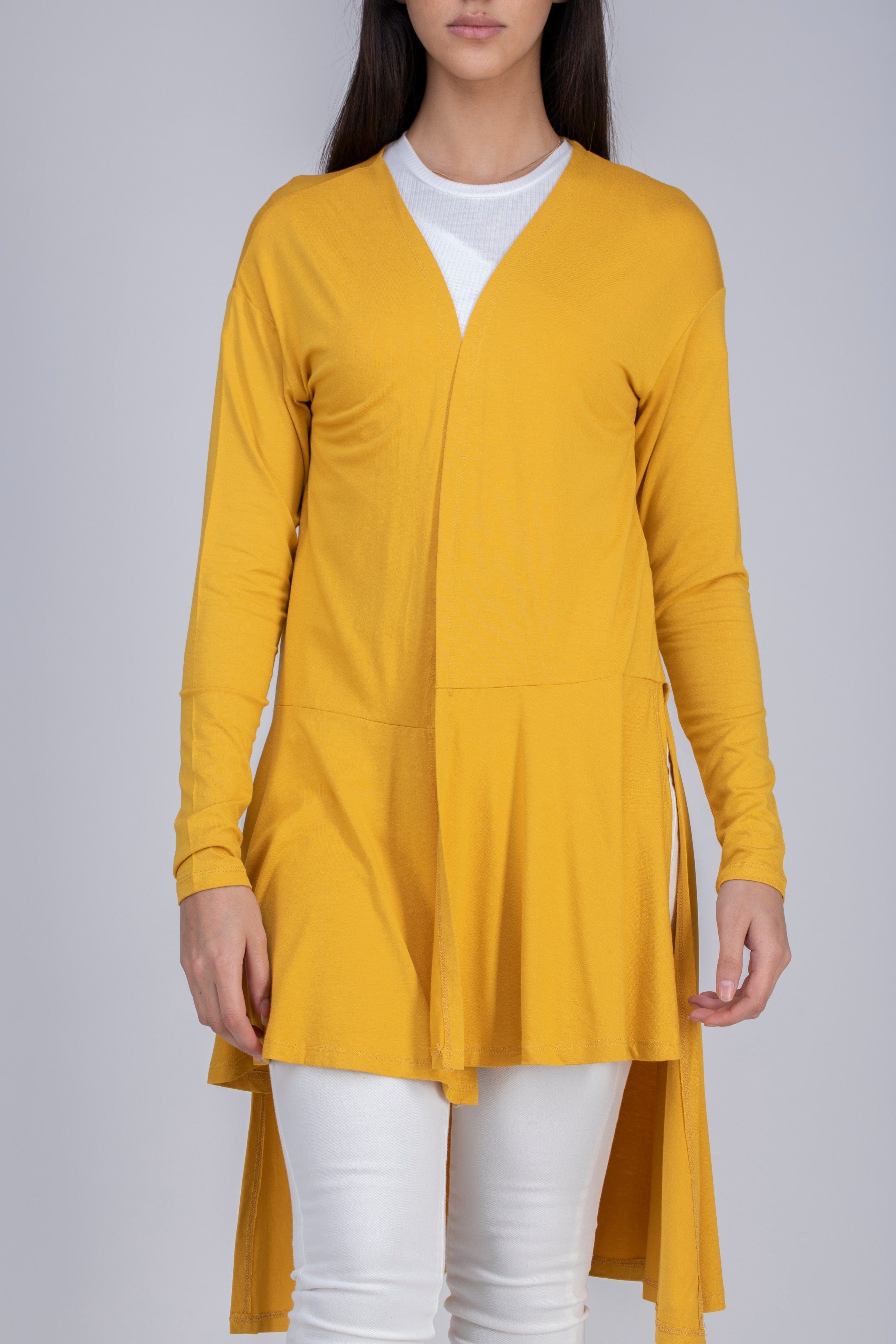 ميكا كارديجان سادة قصير من الأمام طويل من الخلف كم طويل