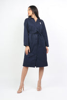 داليدرس فستان قميص قصير بأزرار أمامية وحزام خصر كم طويل أزرق غامق