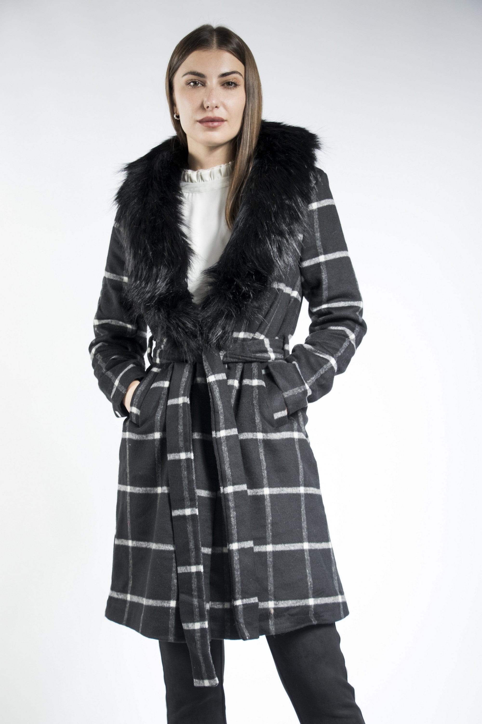 داليدرس جاكيت طويل مربعات مزين بالفرو كم طويل أسود