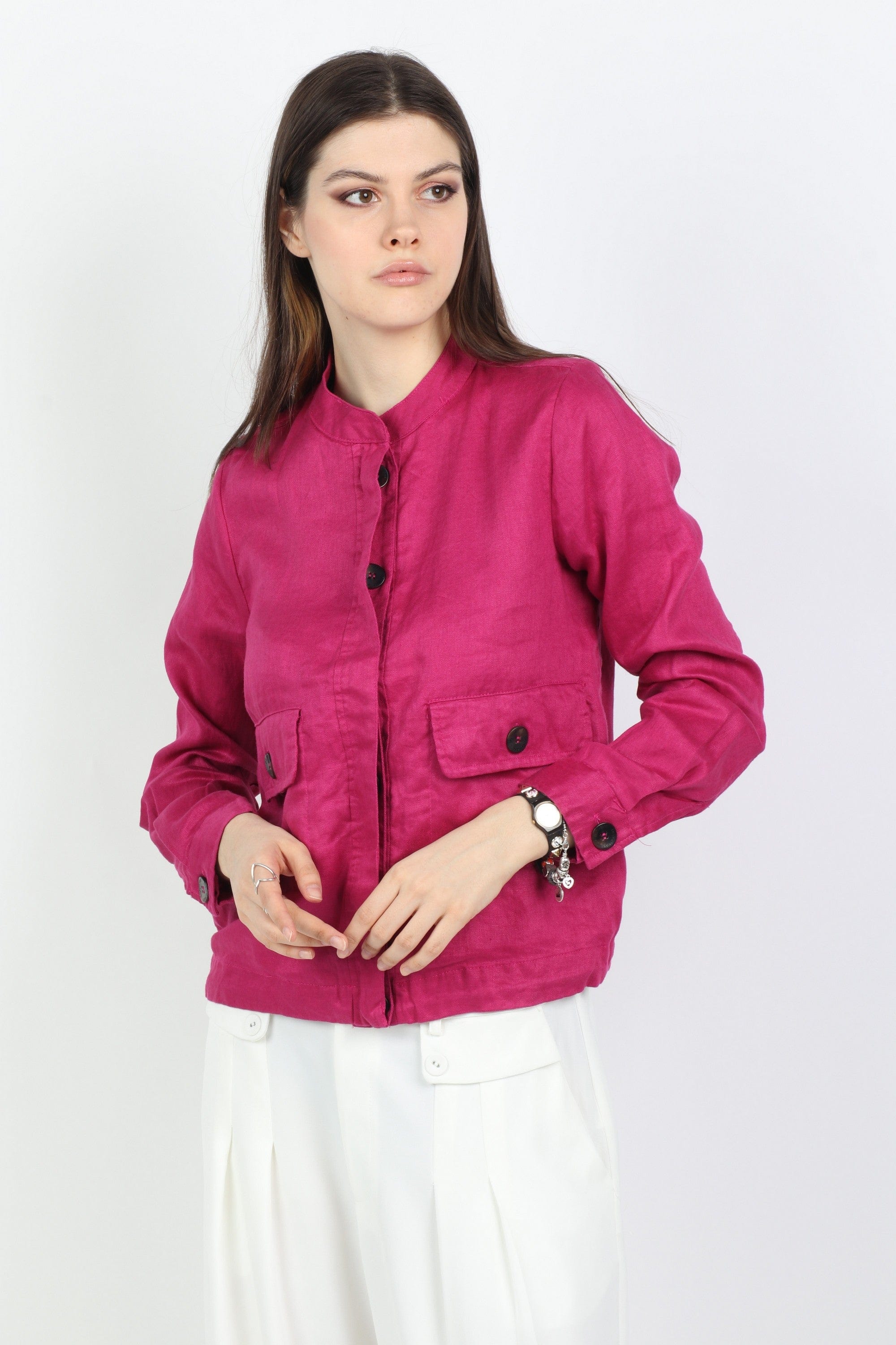 داليدرس جاكيت قصير بجيوب أمامية كم طويل نسائي