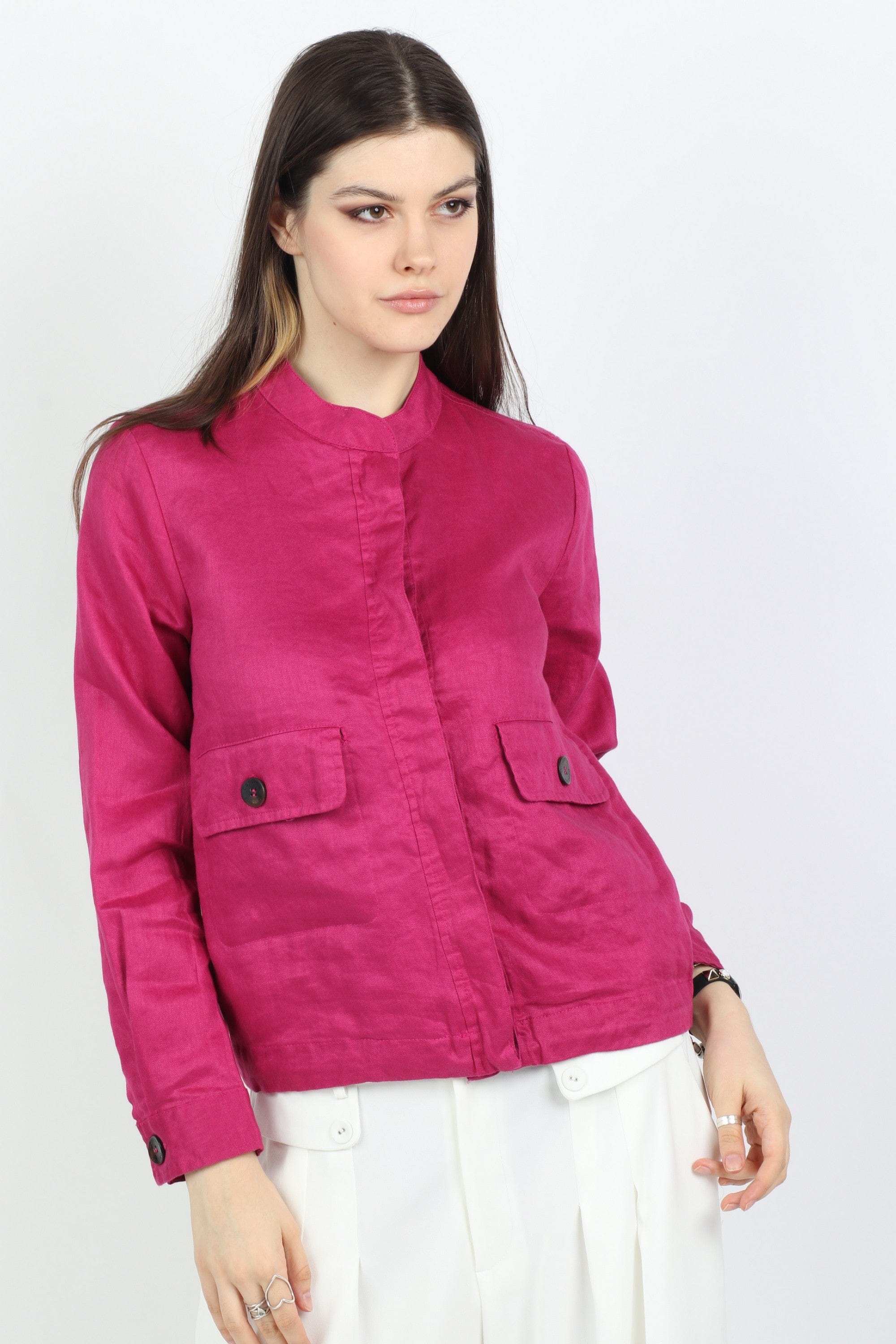 داليدرس جاكيت قصير بجيوب أمامية كم طويل نسائي