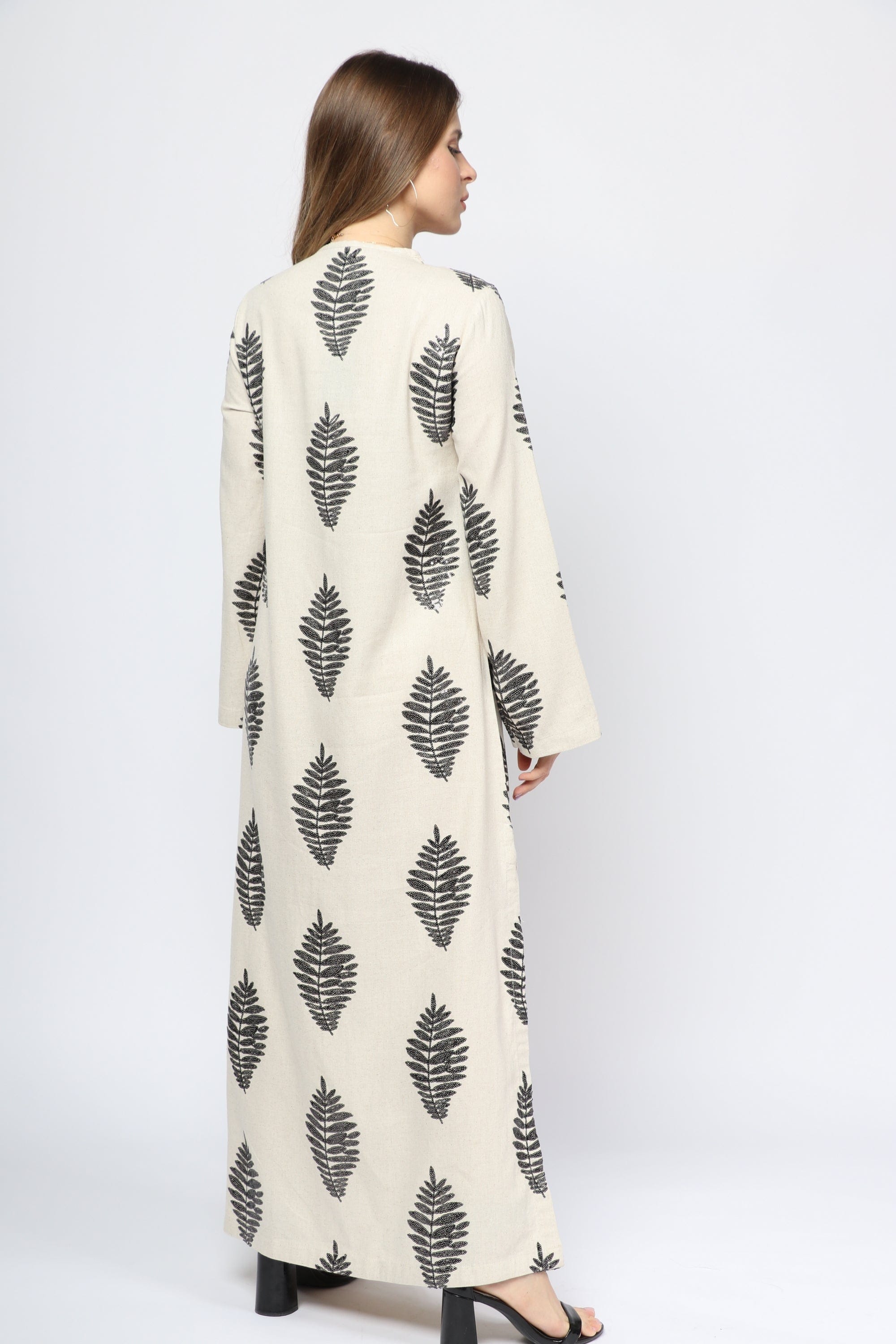 داليدرس قفطان مشجرة كم طويل بفتحتين جانبيتين نسائي بيج/أسود