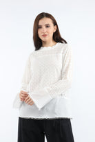 داليدرس بلوزة طويلة الأكمام مخرم واسع أوف وايت