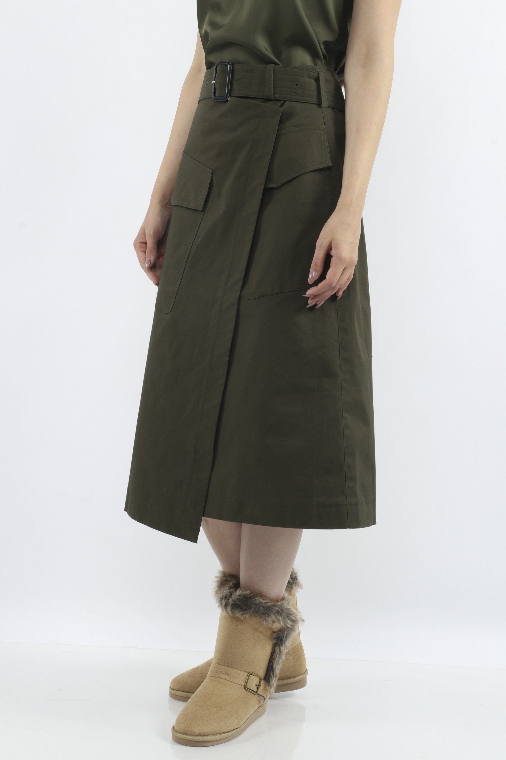 داليدرس تنورة سفاري بجيوب جانبية سادة نسائي بني فاتح