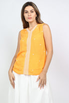 داليدرس بلوزة نسائية مطرزة من الأمام بدون أكمام