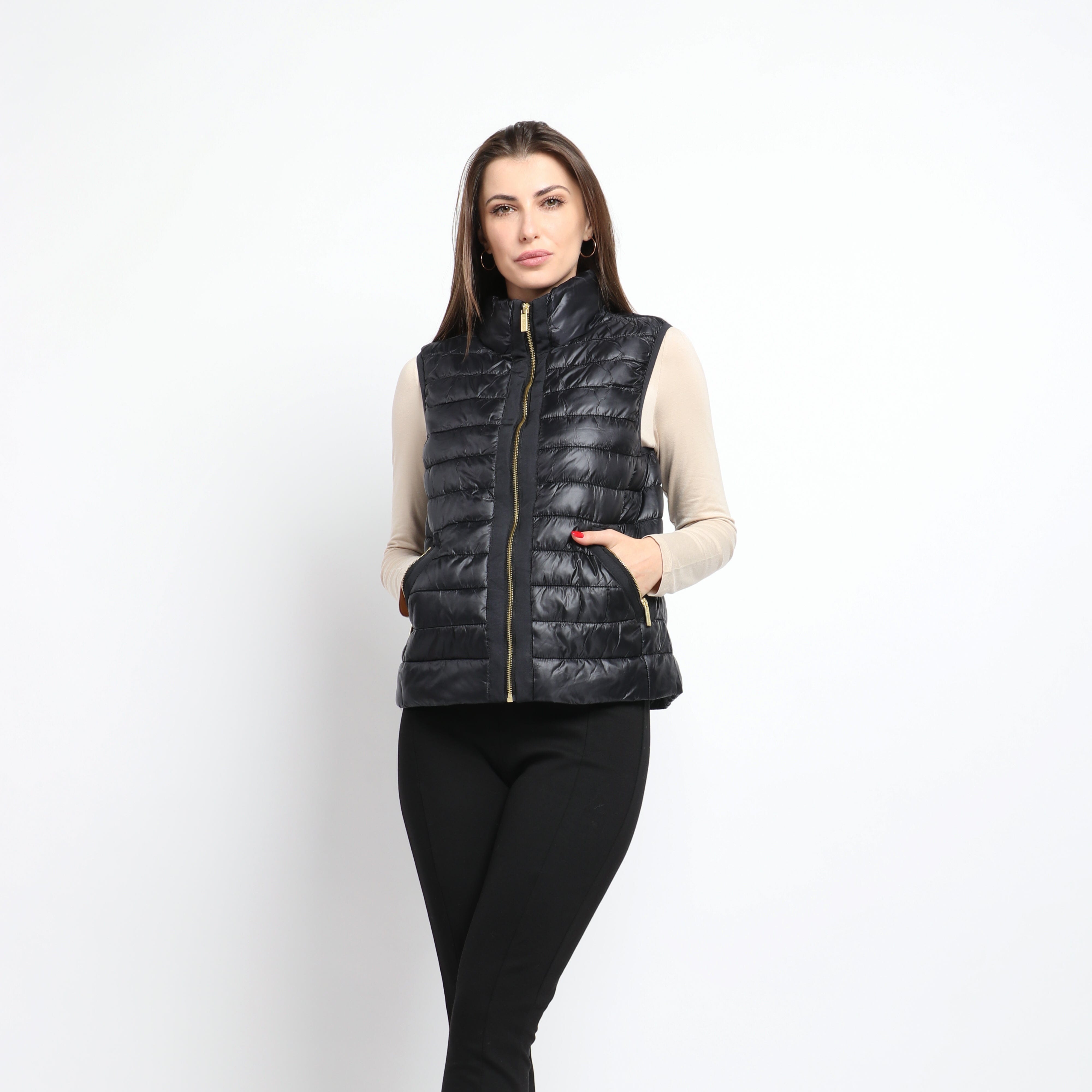 داليدرس فيست نسائي شتوي بامب بدون كم أسود