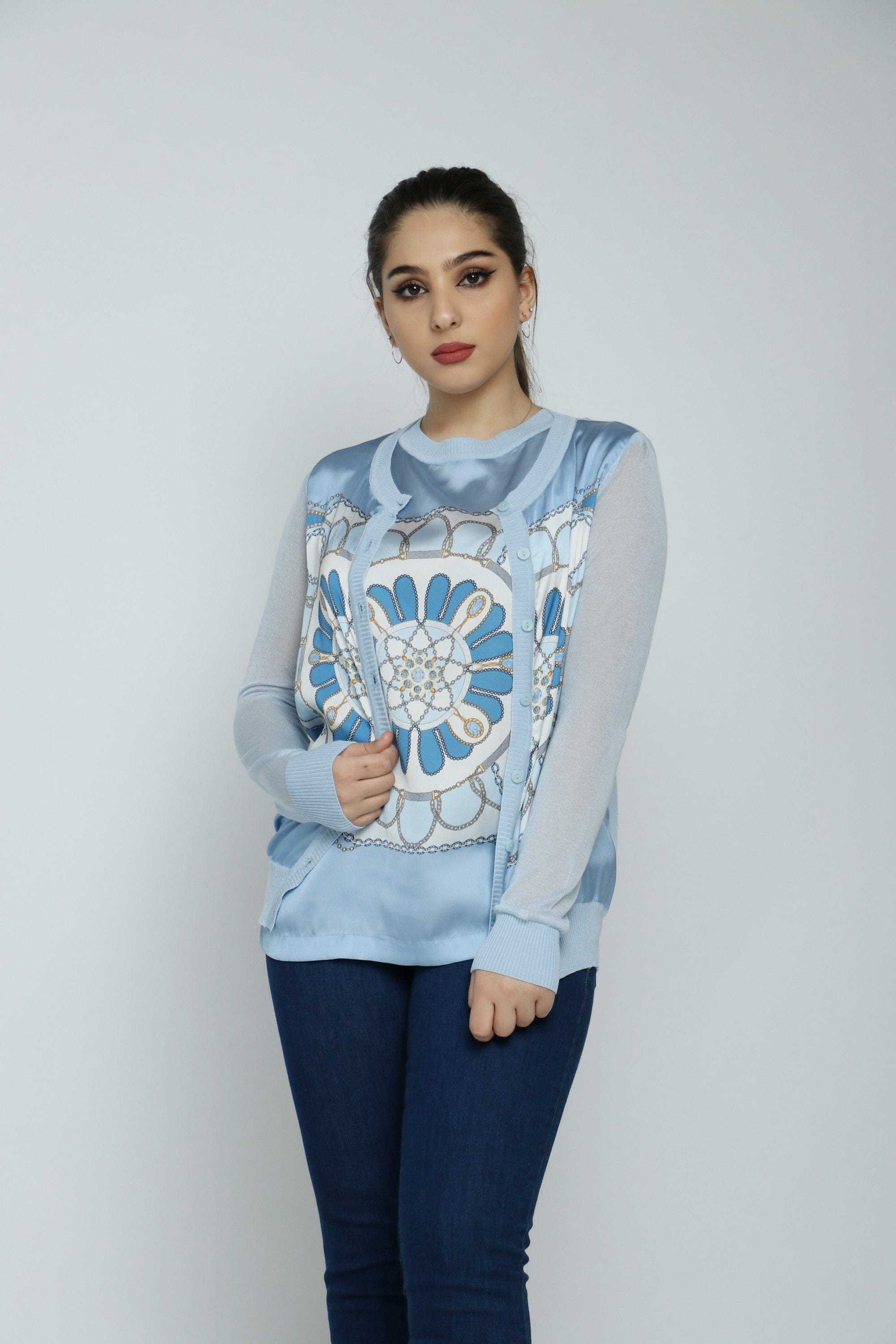 داليدرس كارديجان قصير منقوش بسحاب كم طويل نسائي أزرق فاتح