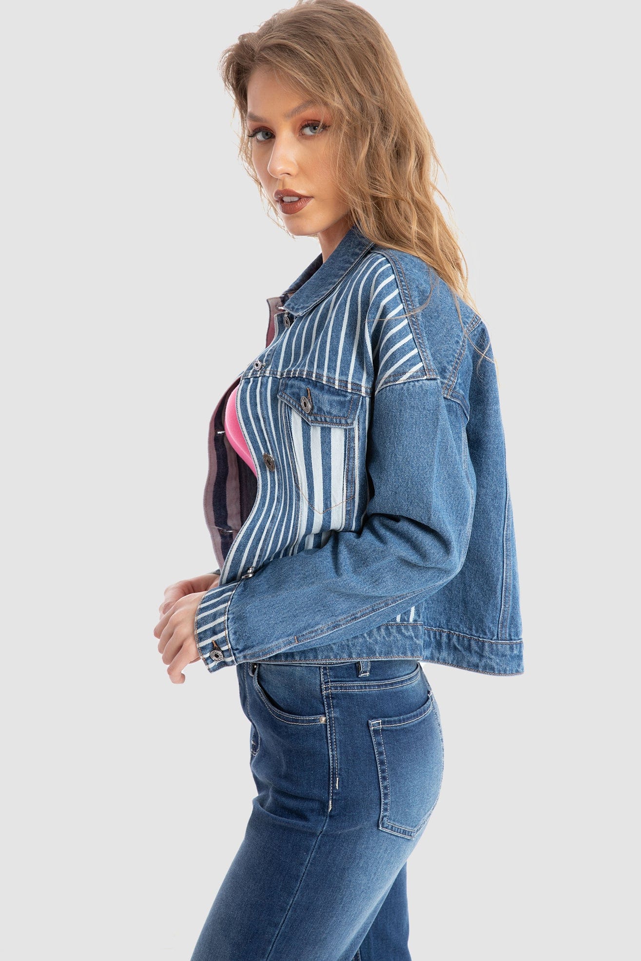 داليدرس جاكيت جينز مخطط بالطول بجيوب كم طويل نسائي أزرق