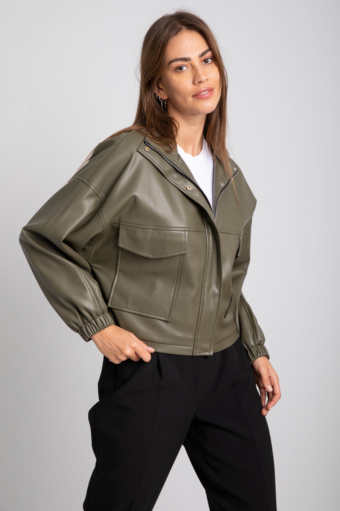 داليدرس جاكيت واسع جلد أوفر سايز كم طويل نسائي بني فاتح