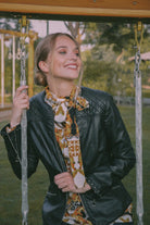 داليدرس جاكيت سادة جلد كم طويل بسحاب نسائي أسود