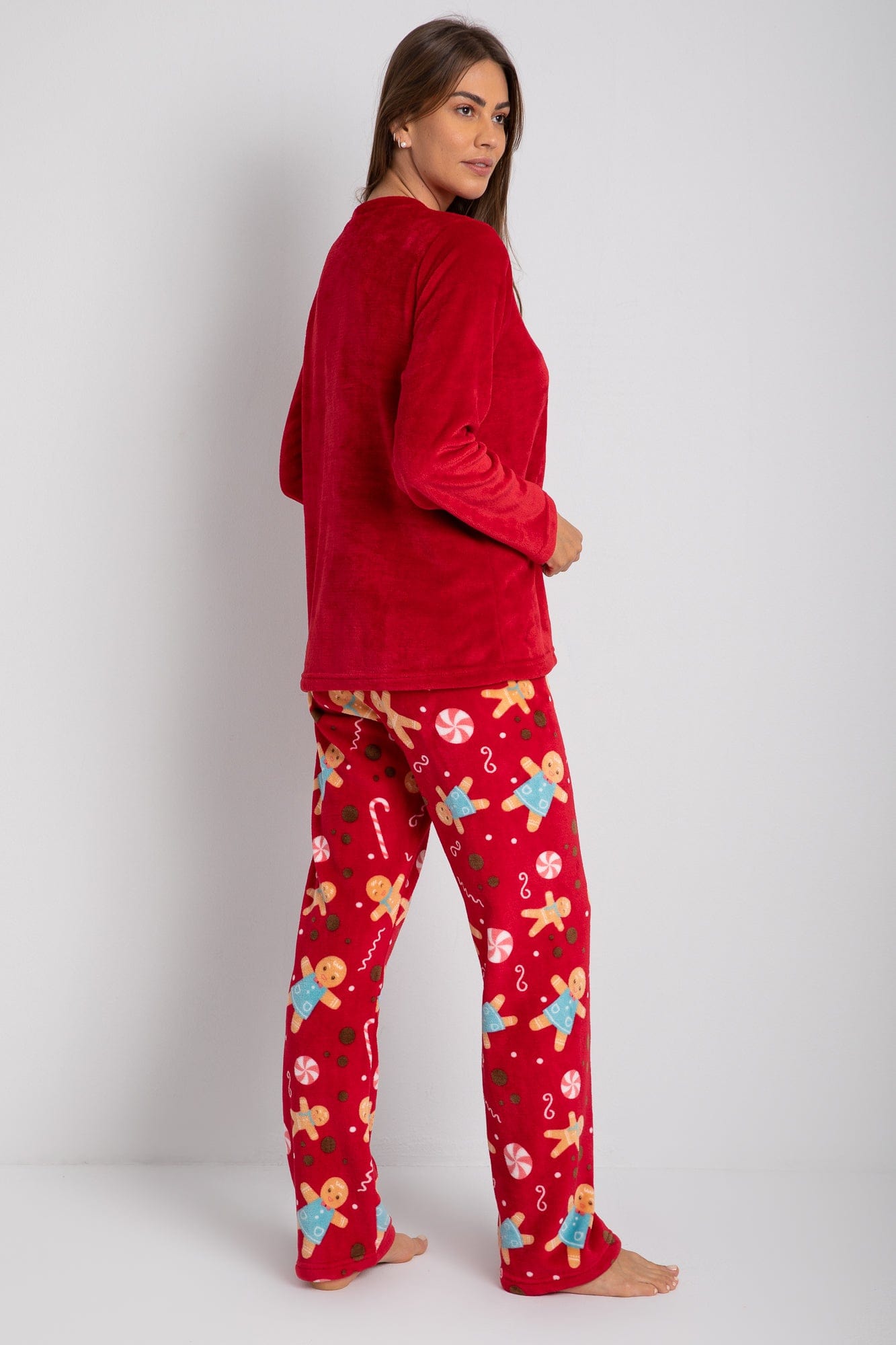 داليدرس بيجامة تيشيرت مظرز بالخيط كم طويل ببنطلون منقوش مطبوع