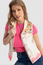 داليدرس فيست جينز بتطريز بترتر أوف وايت