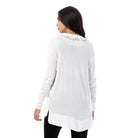 داليدرس كارديجان سادة بأزرار أمامية كتف دانتيل كم طويل أوف وايت