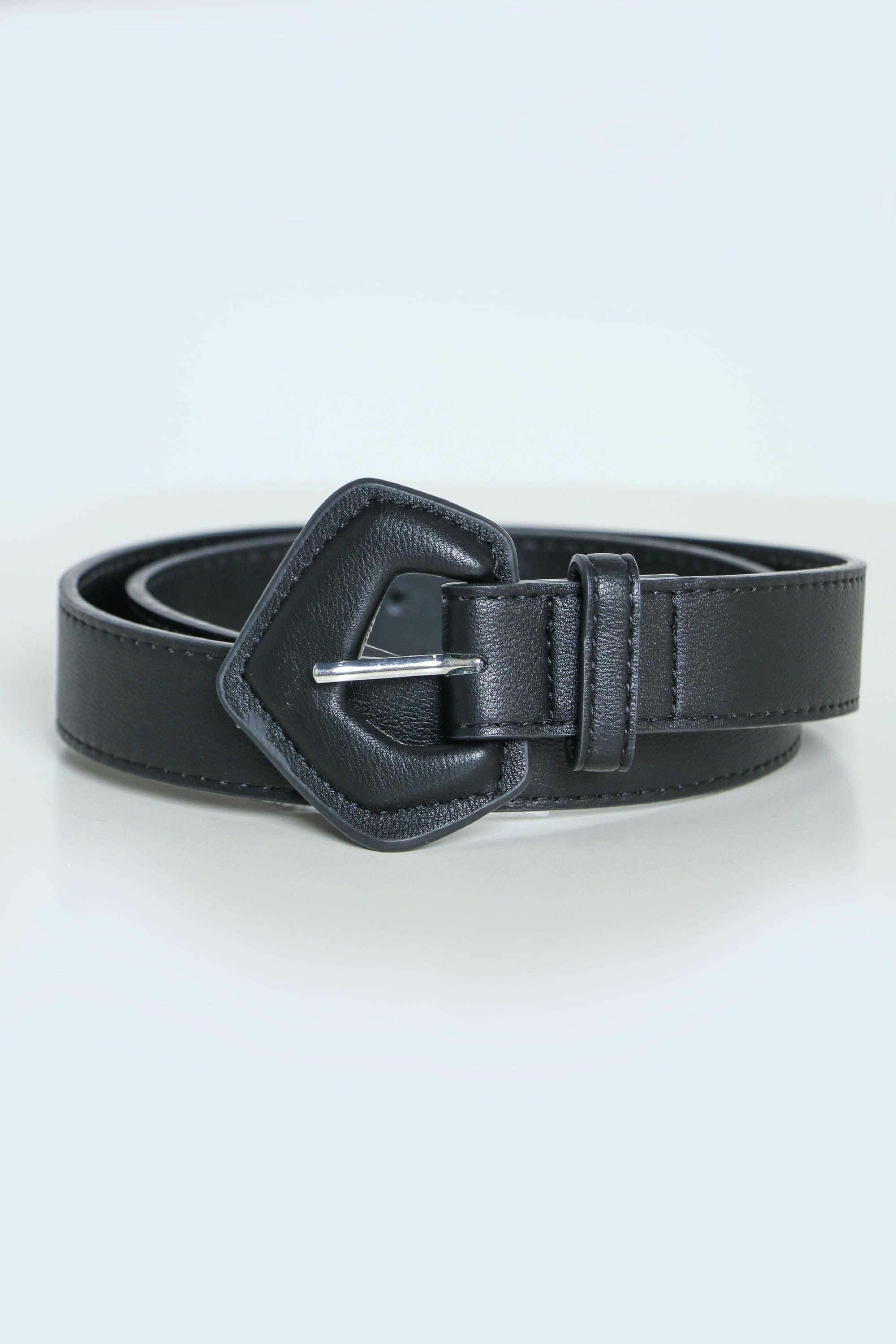 كيتشن حزام جلد رفيع مع توكة كبيرة نسائي