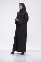 جوهرة عباية كلاسيك من جلد الغزال بشك وتطريز أسود