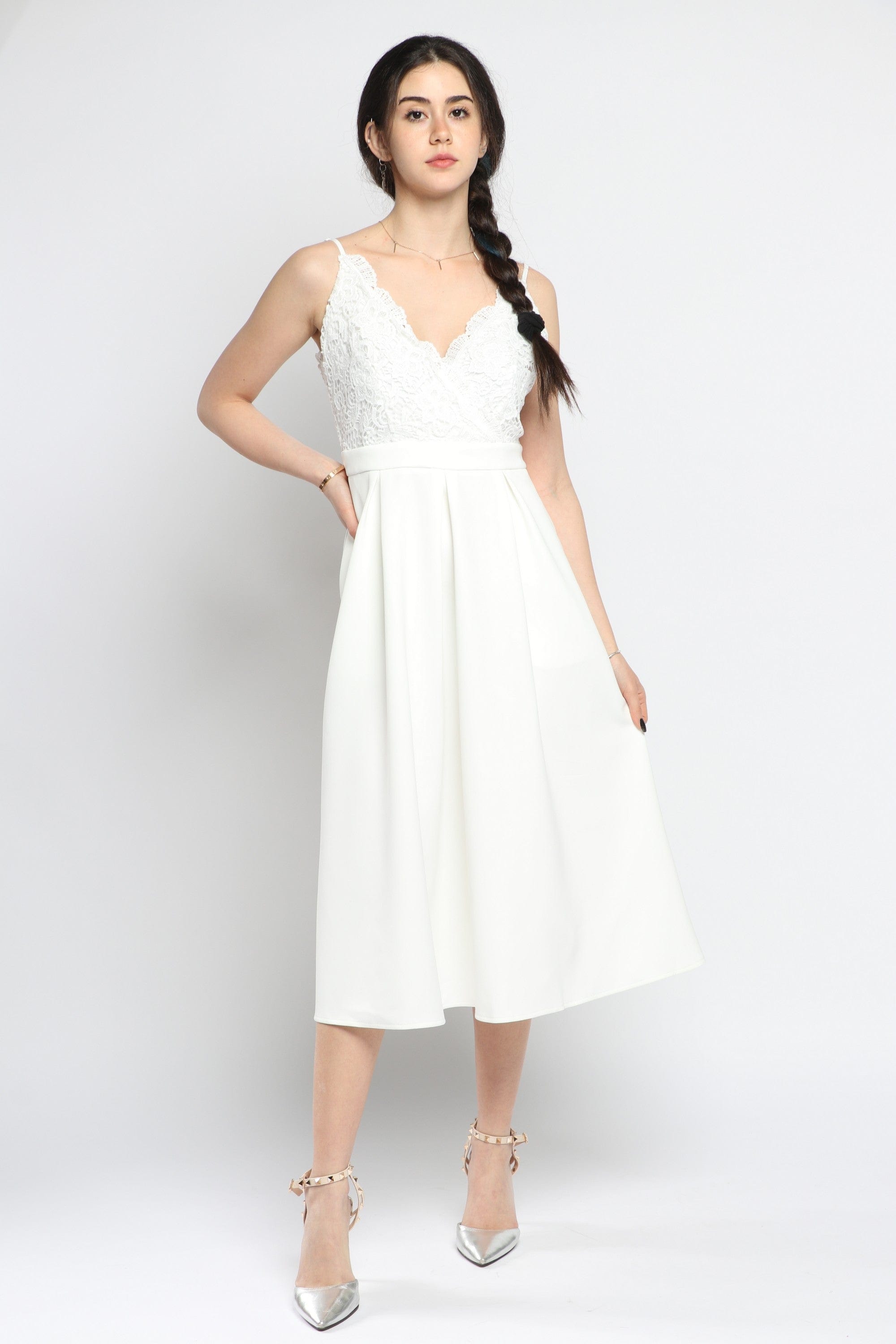 كيتشن فستان ميدي سهرة كلاسيك بحمالات رفيعة منقوش عند الصدر