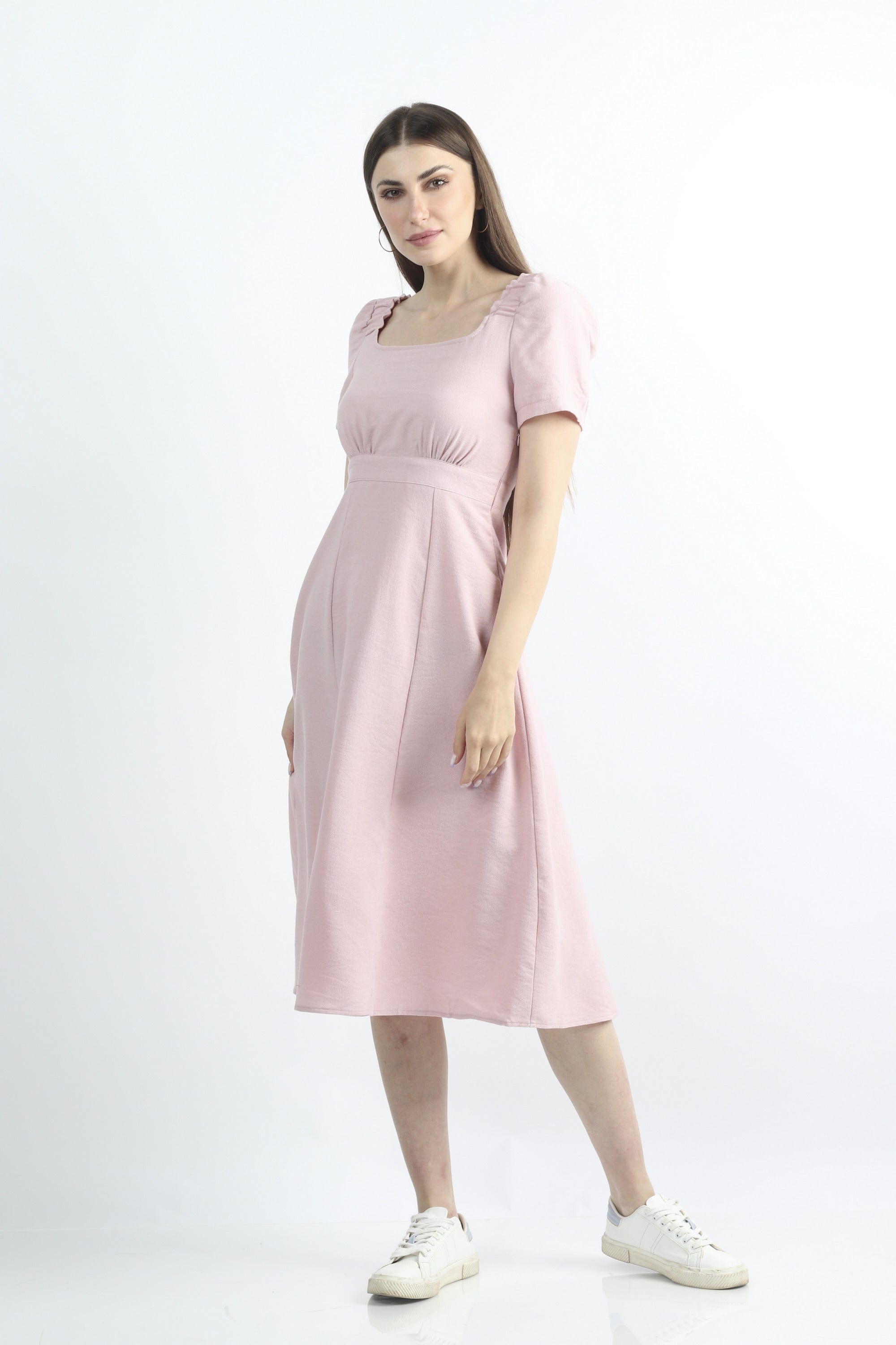 كيتشن فستان ميدي سادة مخصر نص كم بف