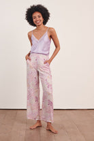 اتام تيشيرت بيجامة ستان مزينة بالدانتيل حمالات