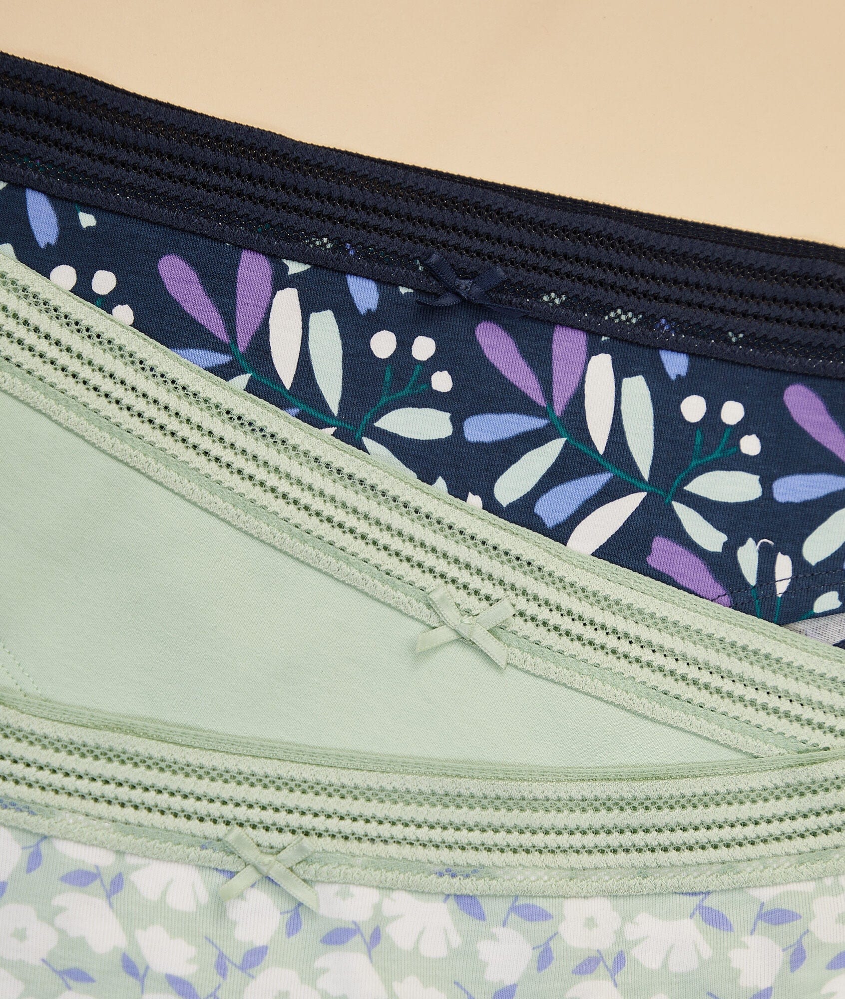 اتام سروال داخلي سبعه نسائي مشجر أزرق