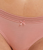 اتام سروال نسائي داخلي قماش سادة وردي