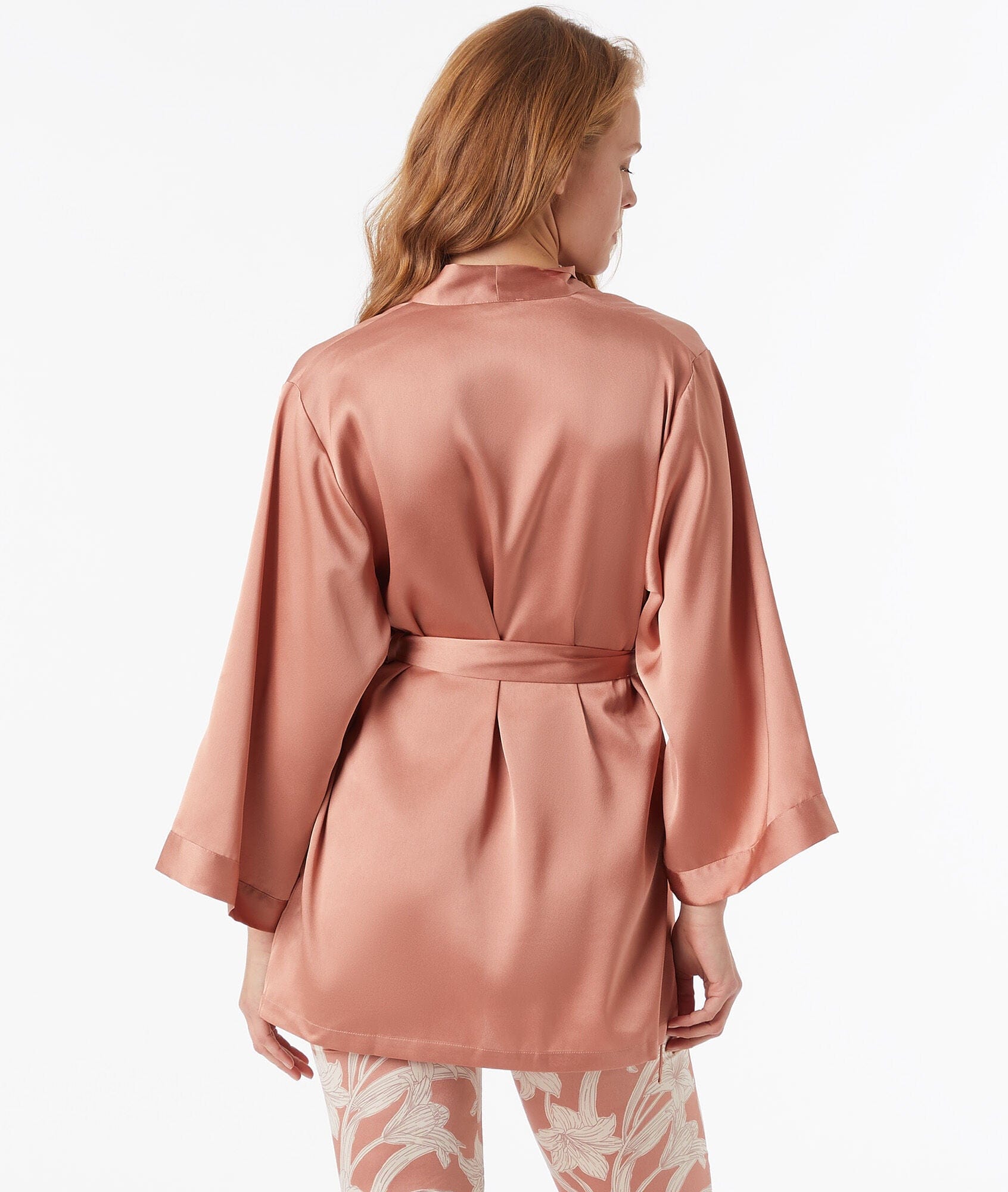 اتام بيجامة نوم 3 قطع بنطلون مشجر وتوب مع كارديجان سادة نسائي رملي