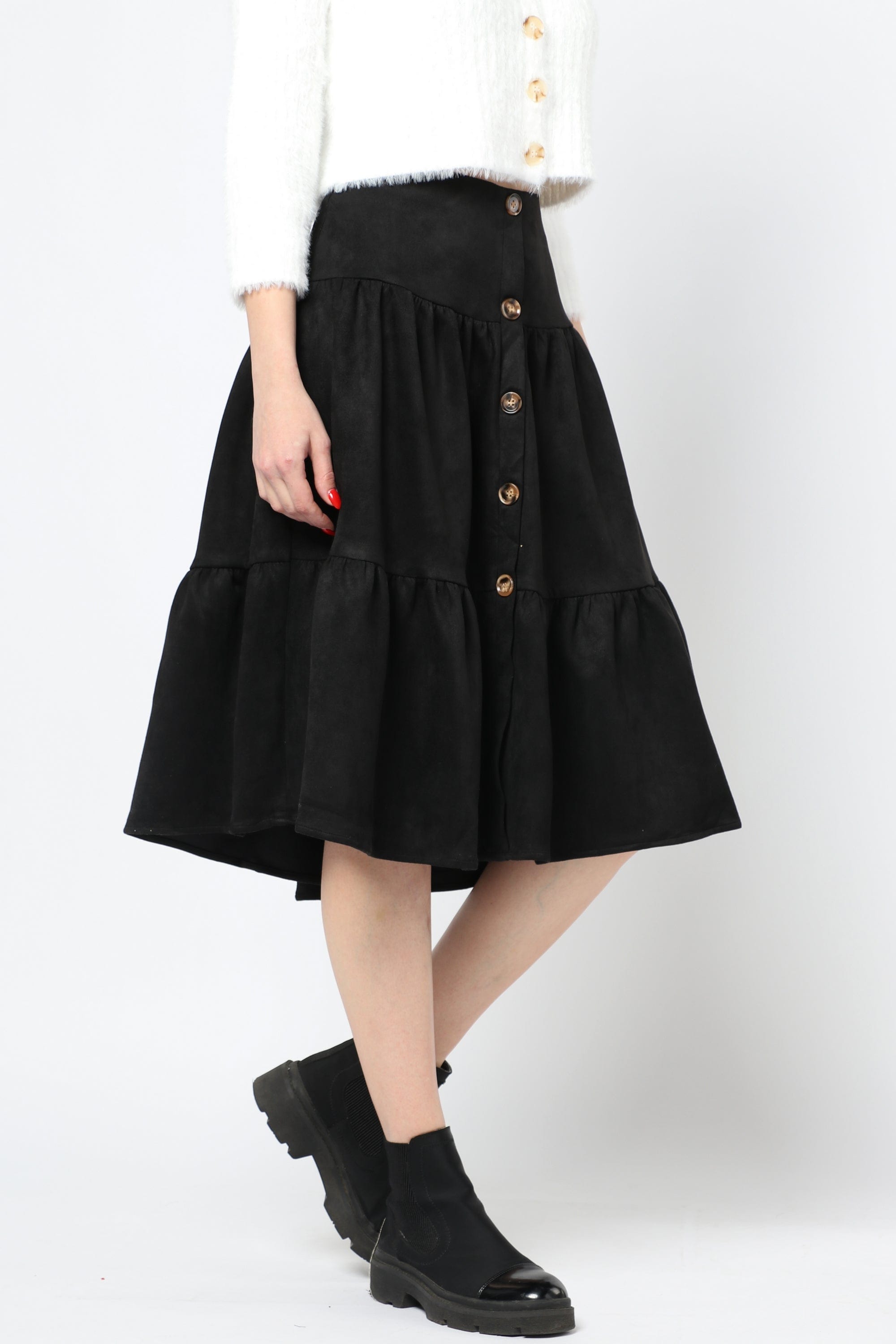 كيتشن جيبة ميدي خصر مرتفع بأزرار أمامية أسود