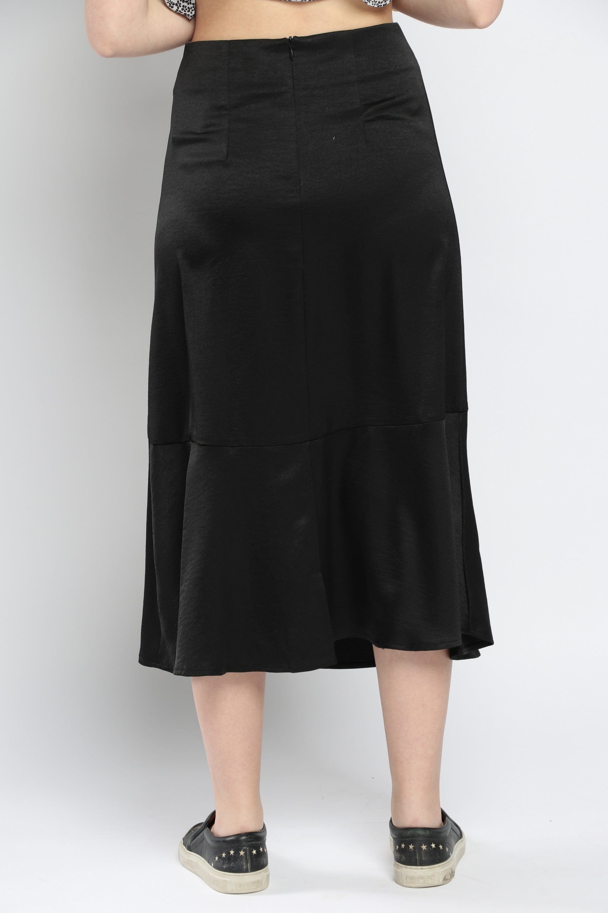 كيتشن جيبة مكشكشة نسائية