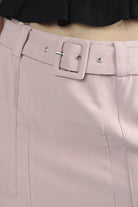 كيتشن تنورة ميدي بحزام خصر عريض مزودة بجيوب