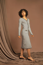 نتشي فستان ميدي مخطط العرض ضيق أزرار أمامية نسائي