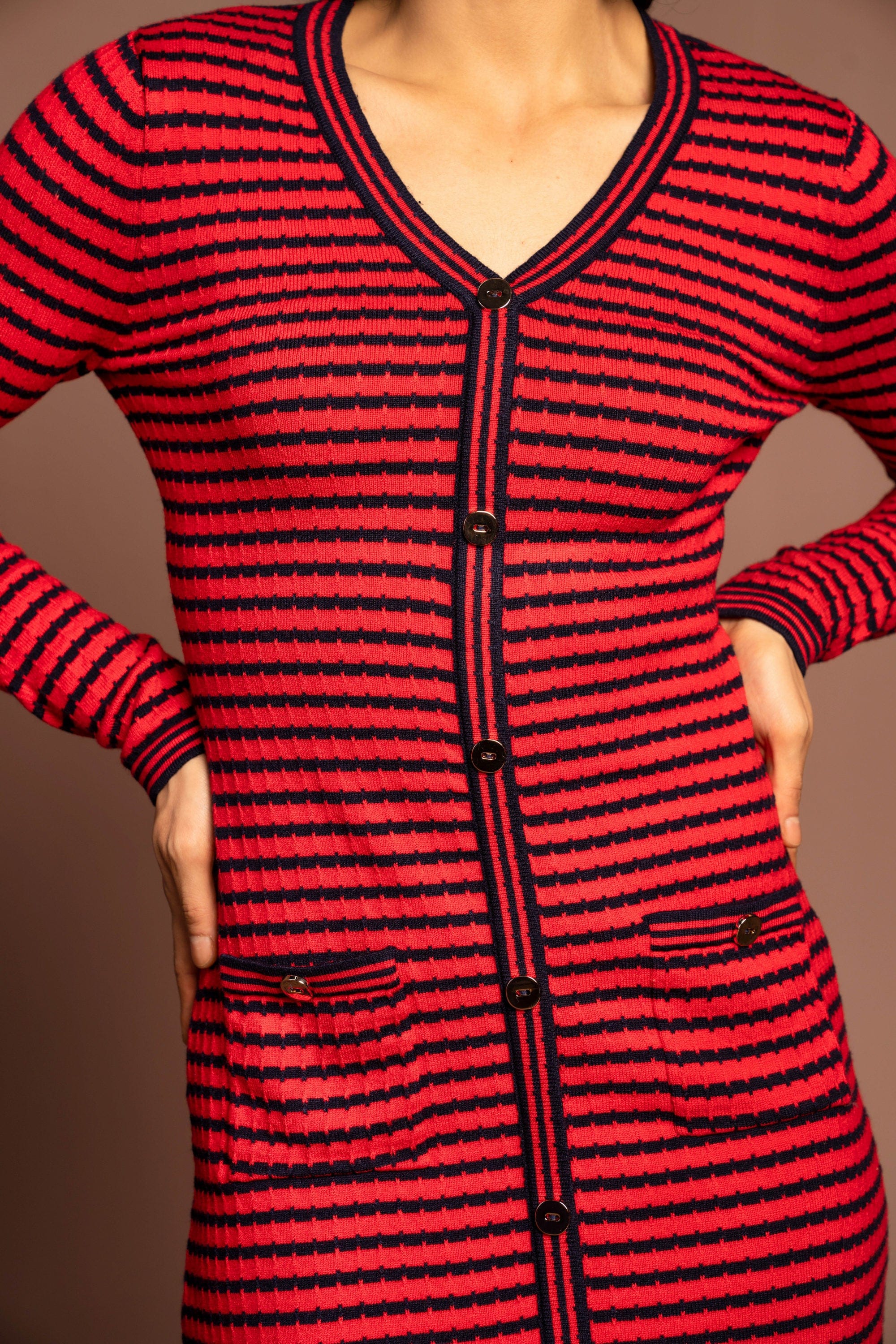 نتشي فستان ميدي مخطط العرض ضيق أزرار أمامية نسائي