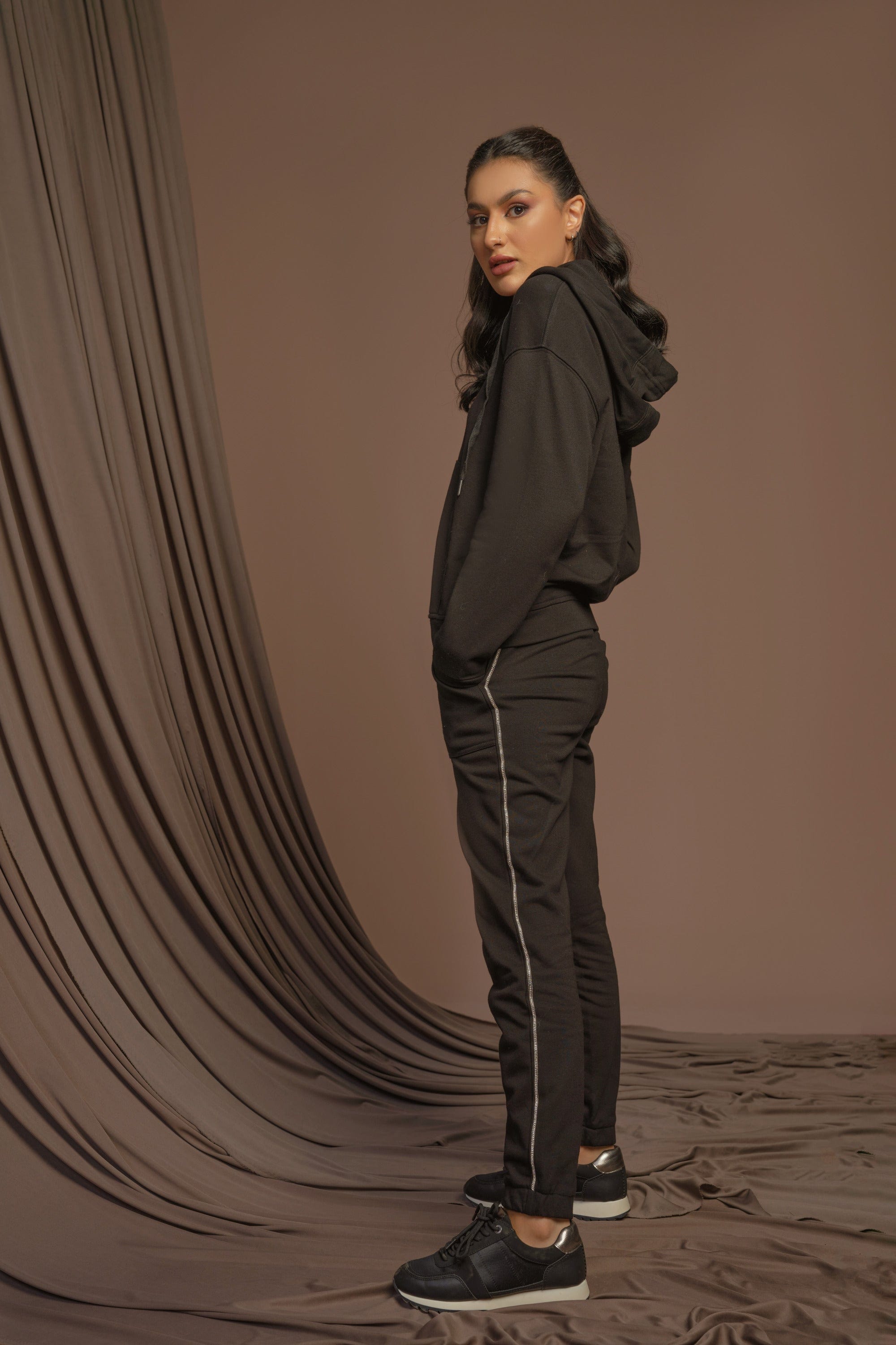 نتشي بنطلون رياضي خطين من الجانب خصر عال نسائي