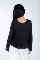 نتشي كارديجان سادة لف بأكمام طويلة واسعة