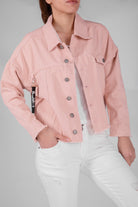 ميكا سترة جينز ملونة بأزرار أمامية بأكمام طويلة