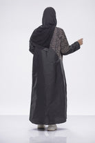 جوهرة عباية قماش شانتون كلاسيكية واسعة أسود