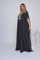 ديامانتين عباية واسعة مطرزة من أعلى أكمام قصيرة مفتوحة