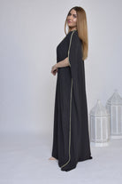 ديامانتين عباية واسعة مطرزة من أعلى أكمام قصيرة مفتوحة