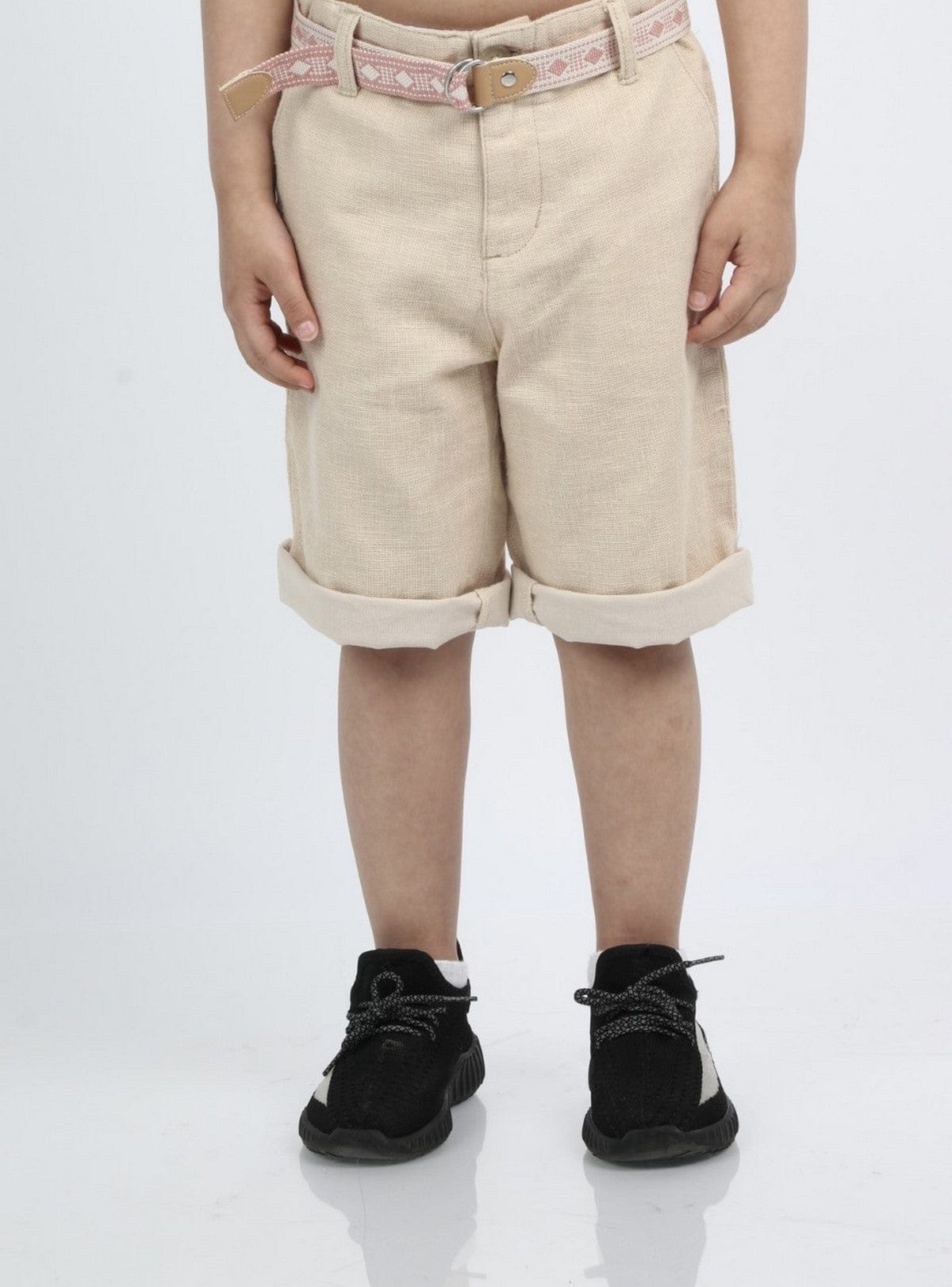 جينجرسنابس شورت ولادي طويل بثنية البيج