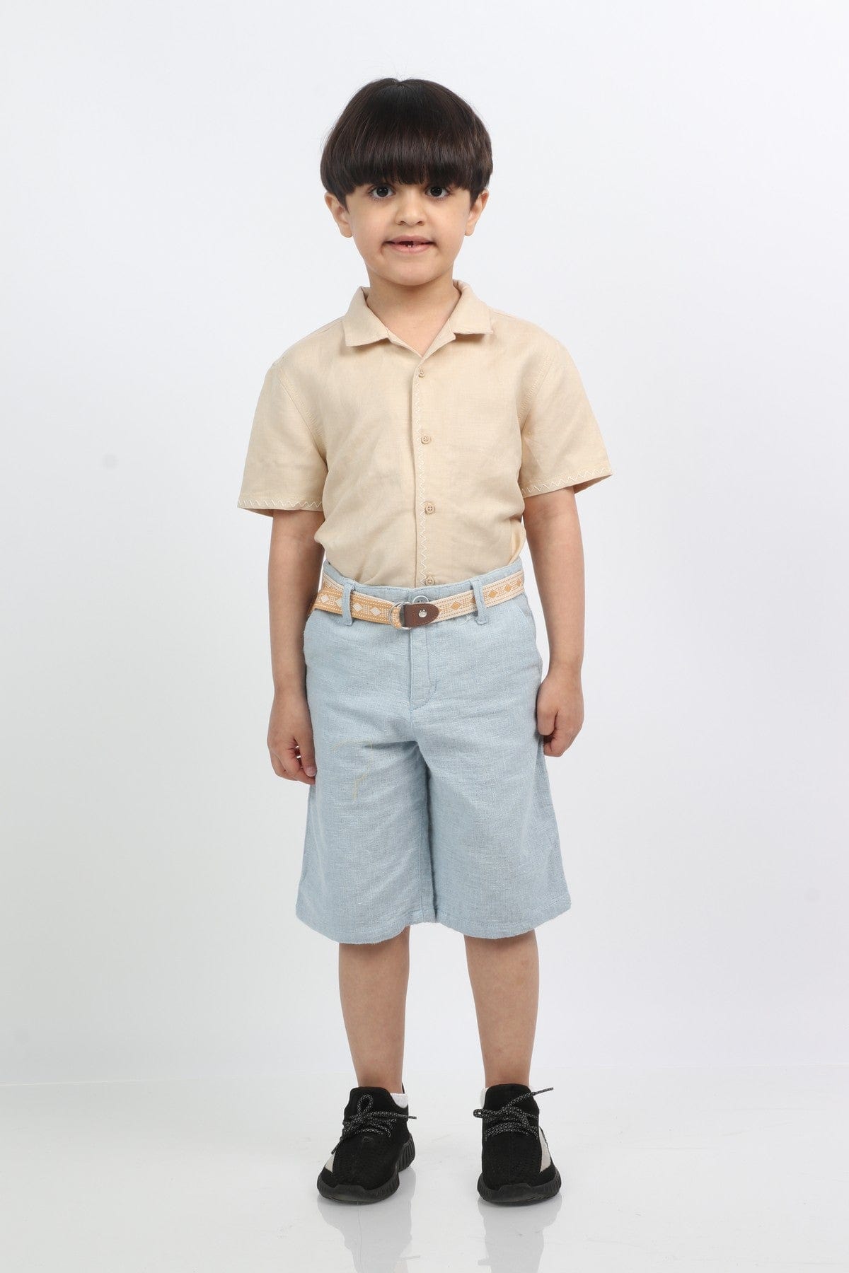 جينجرسنابس شورت ولادي طويل مع ثنية أزرق فاتح