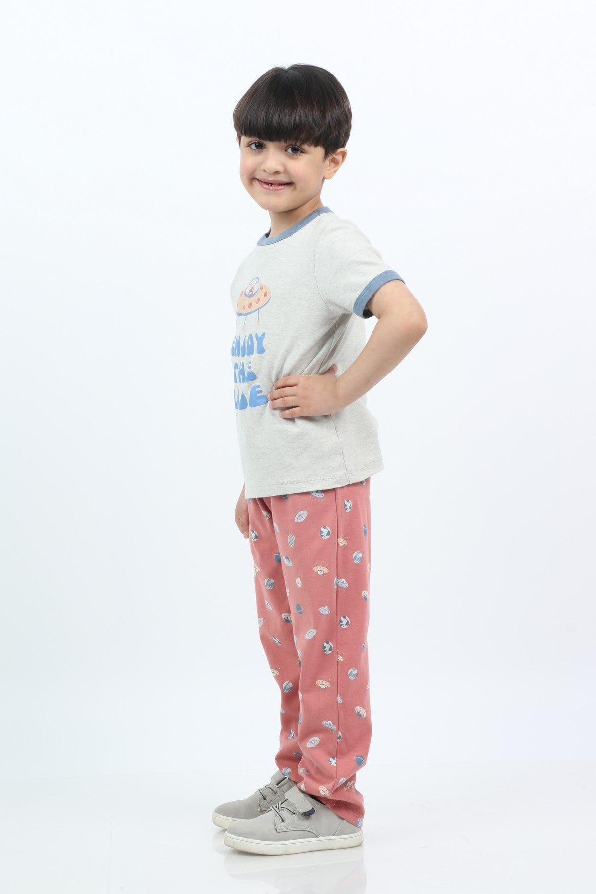 جينجرسنابس بيجامة اولاد رضع صيفي بطبعة أطباق طائرة متعدد الألوان