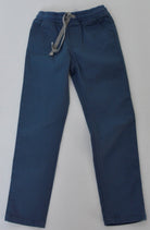 جينجرسنابس بنطلون ولادي سادة برباط منقوش ازرق سماوي غامق