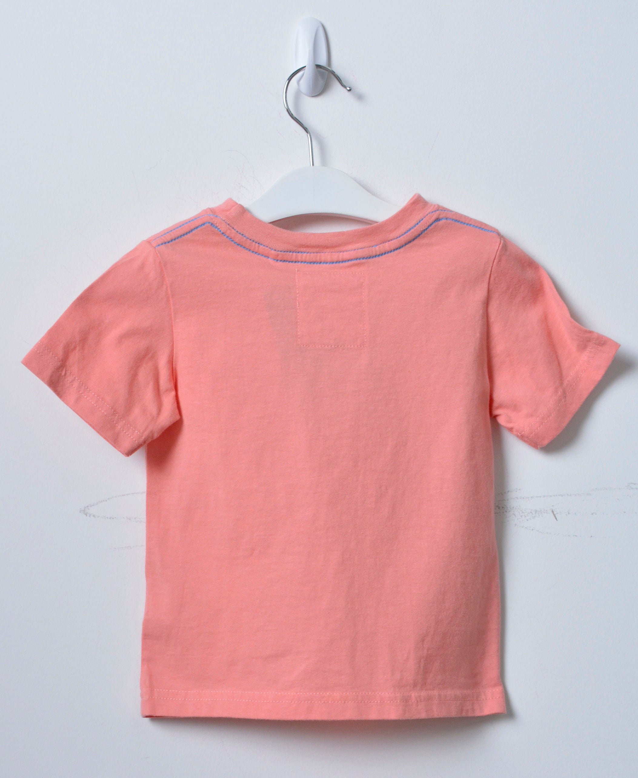 جينجرسنابس تي شيرت قطن أولادي بطبعة علي الصدر مرجاني محترق