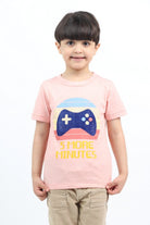 جينجرسنابس تي شيرت ولادي بطبعة أمامية بكم قصير وردي