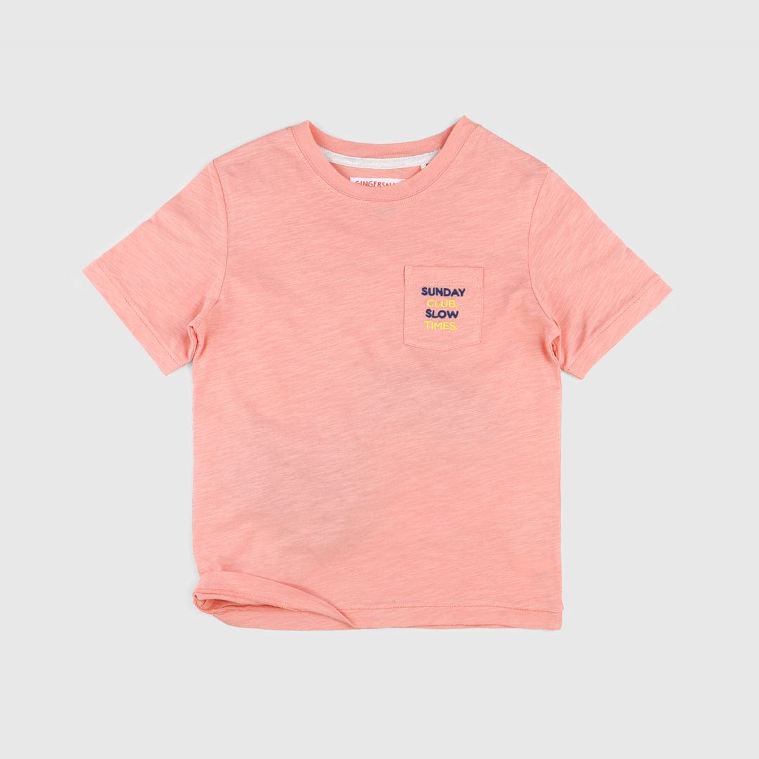 جينجرسنابس تي شيرت ولادي بجيب أمامي مرجاني فاتح