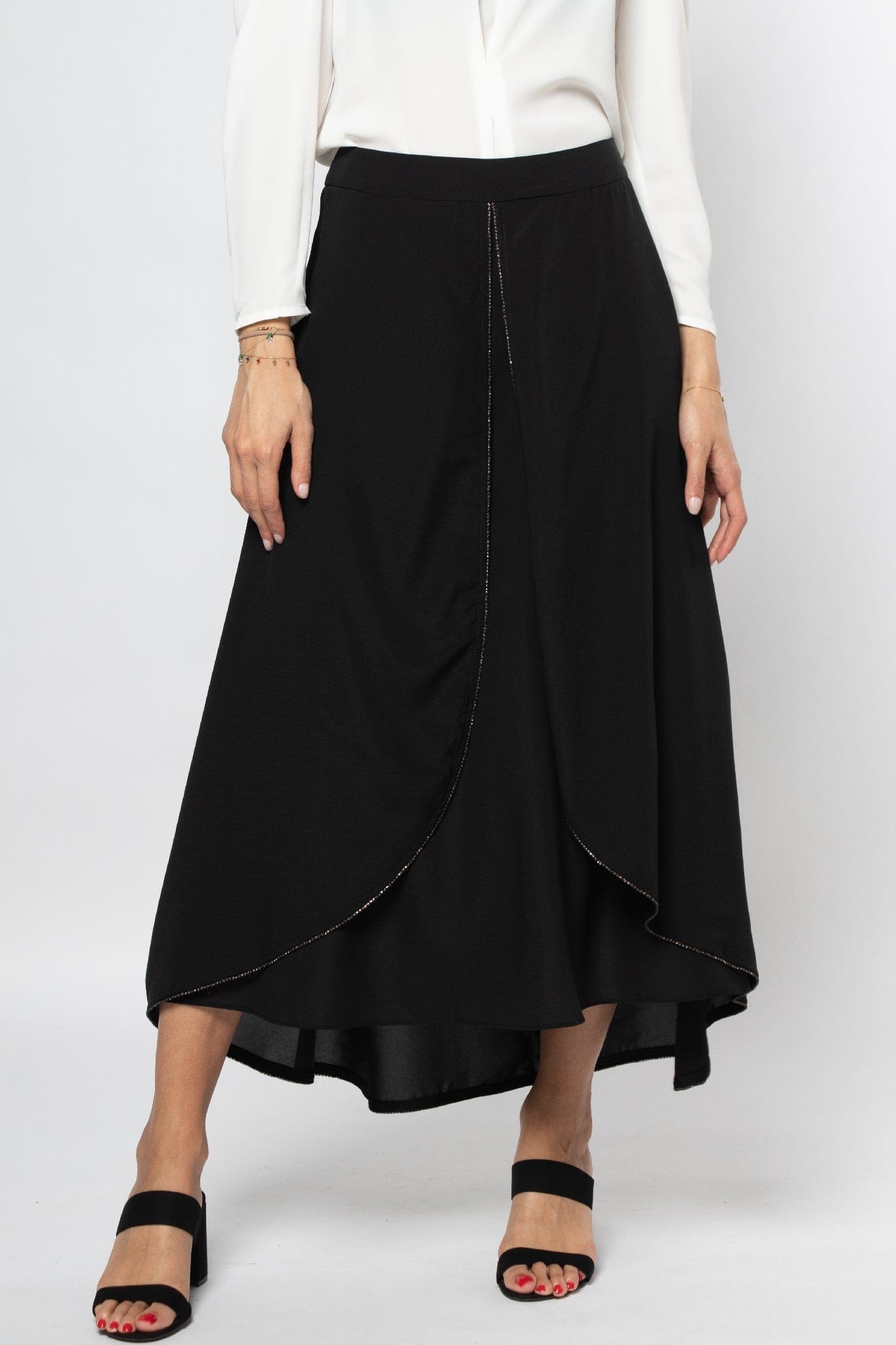 نتشي تنورة ميدي بخصر عالي كشكش من الأسفل بحزام خصر