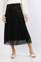 نتشي تنورة ميدي دانتيل منقوشة مبطنة