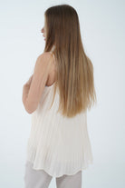 نتشي تانك توب بليسية مزين بدانتيل