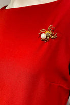 دريسنج بولا فستان سادة ميدي سهرة 3/4 كم بكشكشة نسائي أحمر