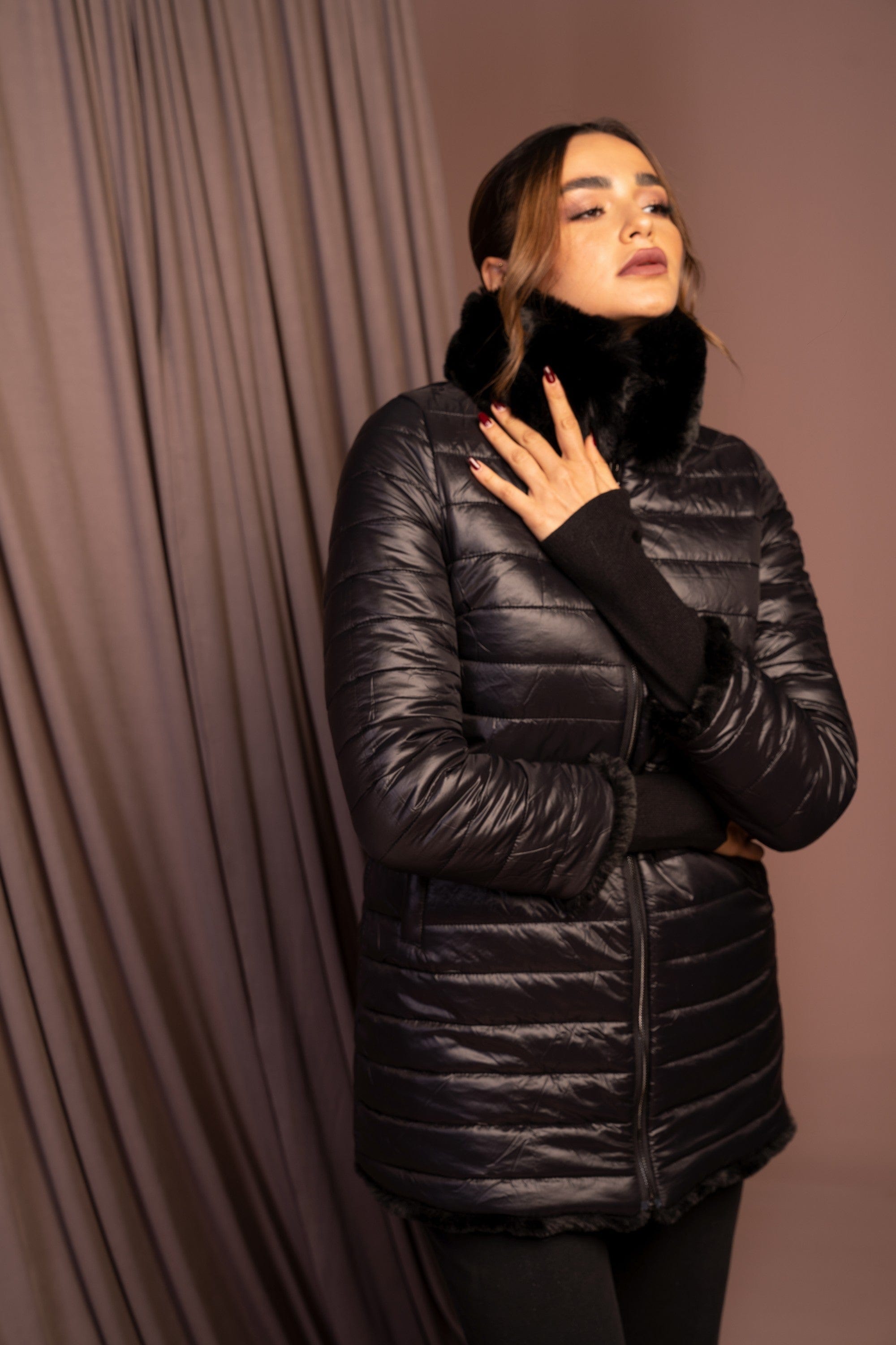 داليدرس جاكيت مفتوح نسائي فرو أسود