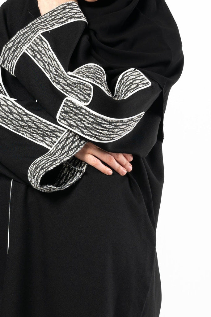 جوهرة عباية كتان مع قماش قطان واسعة مطرزة كم طويل أسود