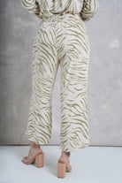 داليدرس بنطلون منقوش وايد ليج وسط مرتفع طويل نسائي